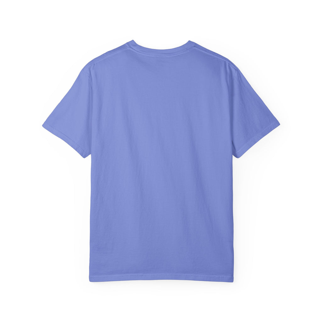 T-Shirt — Minimal Red Text Graphic Tee ('WALA AYKESEB')